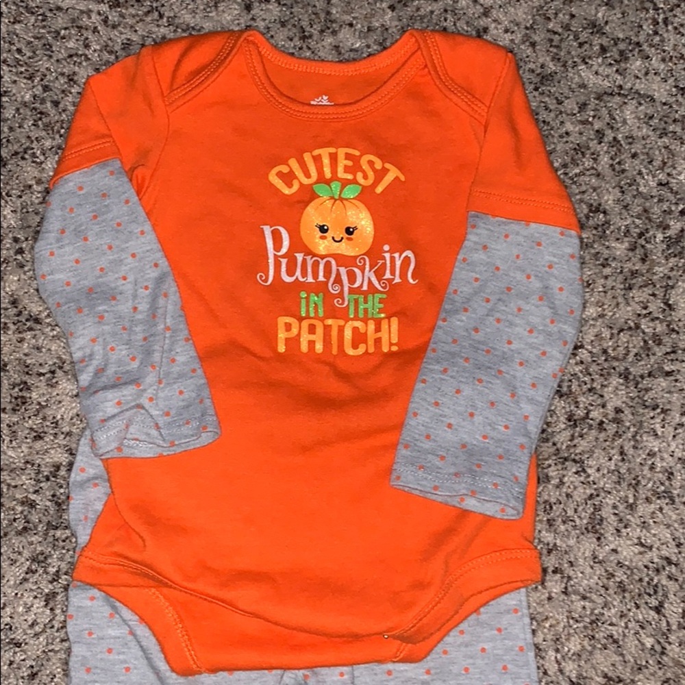 Pumpkin outfit